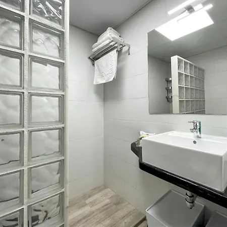 With Terrace And Sea Views Apartment