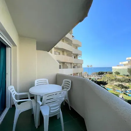 With Terrace And Sea Views Apartment Benalmadena